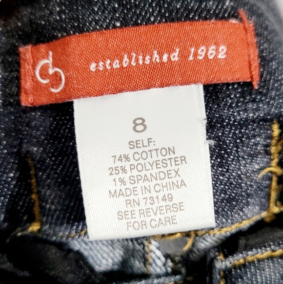 CB Established 1962 Womens Size 8 Dark Wash Stretch Trouser Capris - Picture 10 of 12